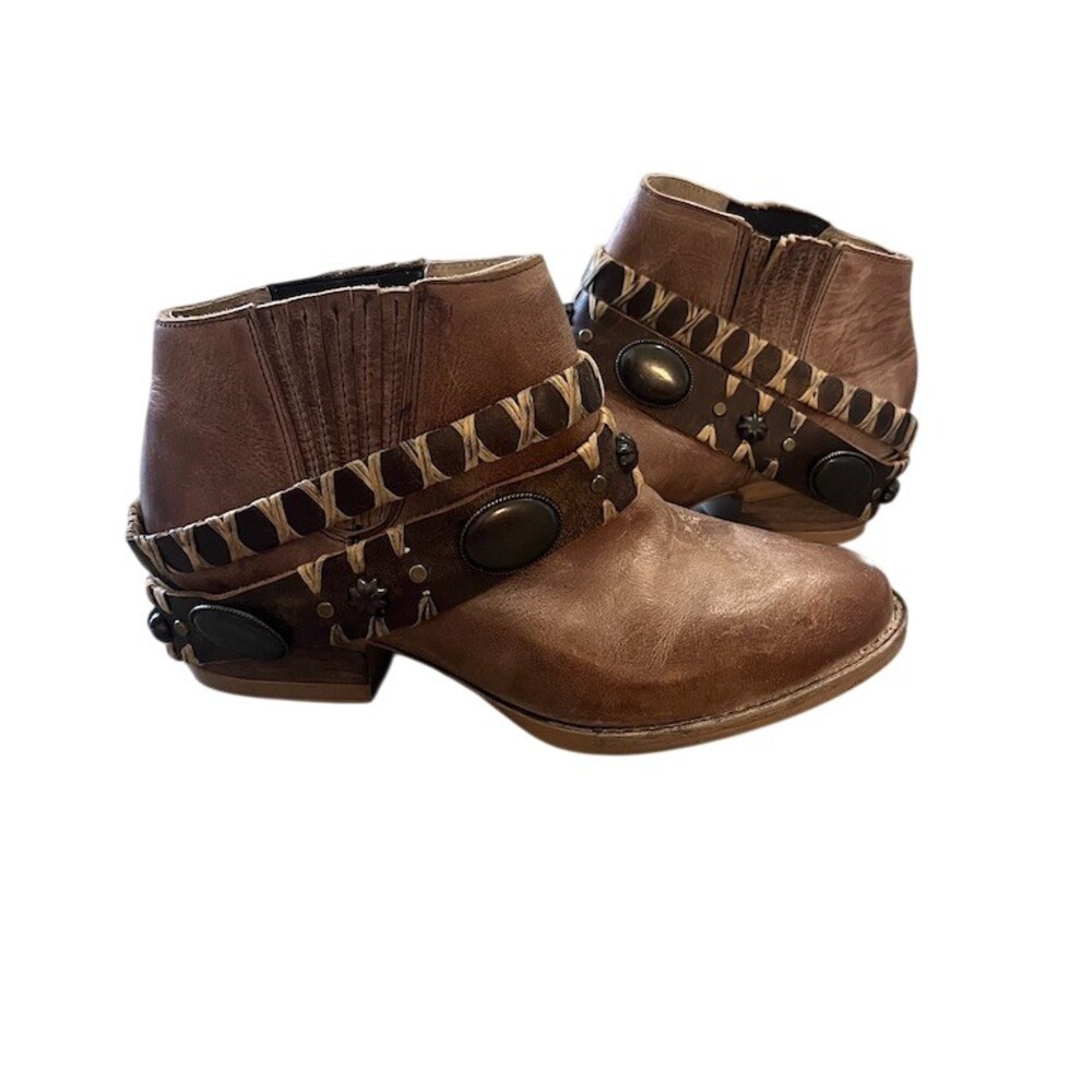 Circle G by Corral Womens Western Ankle Boots Brown Harness Side Zip 7.5.5